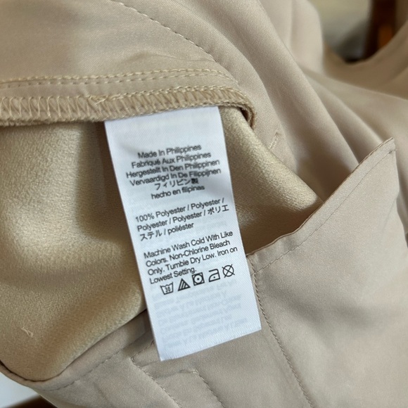 J.Crew NWT Essential pants in city crepe Size 8 Light Khaki Trouser - Picture 4 of 7